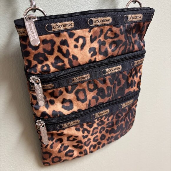 LeSportsac 3 Zipper Crossbody Bag Animal Print Leopard Travel Everyday Casual - Picture 3 of 11